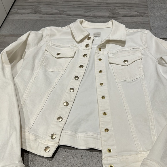 Guess by Marciano White Jean Jacket - Picture 2 of 5